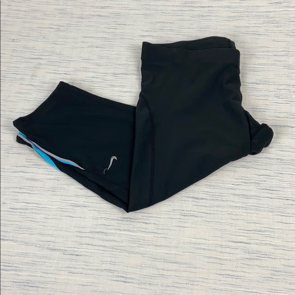 Nike Dri-Fit Black Capri Leggings